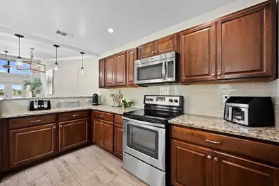 12538 Westhampton Circle, Wellington, FL 33414 - Photo 7