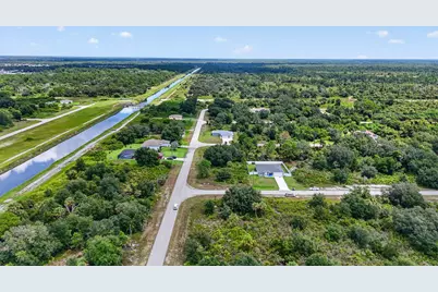 720 Jerome Street, Lehigh Acres, FL 33972 - Photo 7