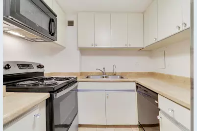 2800 N Flagler Drive #815, West Palm Beach, FL 33407 - Photo 5