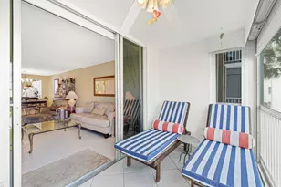 911 Gardenia Dr, Delray Beach, FL 33483 - Photo 29