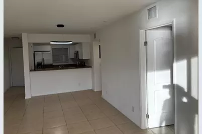 1515 Lake Crystal Drive #B, West Palm Beach, FL 33411 - Photo 11
