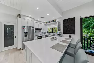 1556 S Ocean Ln, Fort Lauderdale, FL 33316 - Photo 5