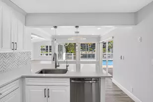 787 Havana Dr, Boca Raton, FL 33487 - Photo 7