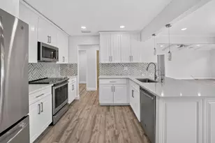 787 Havana Dr, Boca Raton, FL 33487 - Photo 5