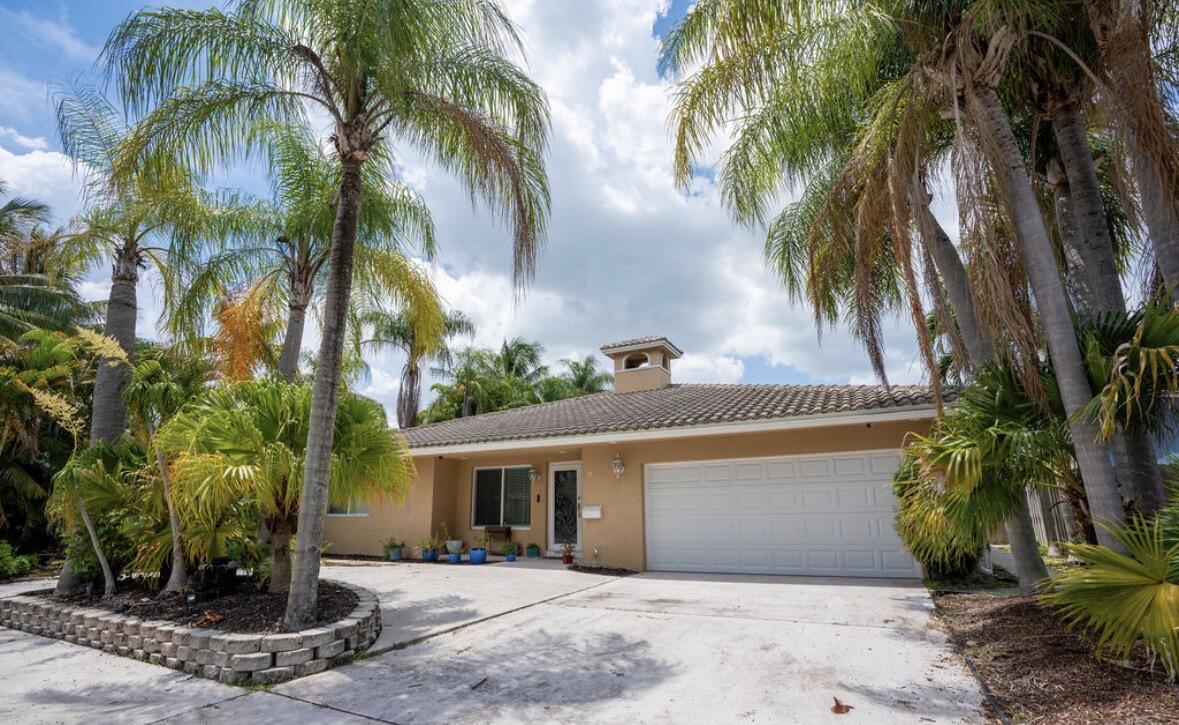 17 SE 8th Terrace - 17 SE 8th Terrace, Deerfield Beach, FL 33441 Luxury Property | Jose Angel Pina