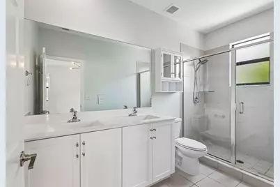 3567 W 110th Terrace, Hialeah, FL 33018 - Photo 37