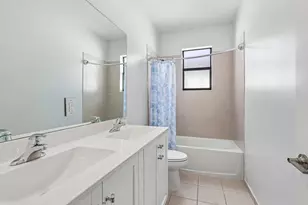 3567 W 110th Terrace, Hialeah, FL 33018 - Photo 25