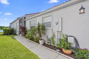 7865 Rockport Cir, Lake Worth, FL 33467 - Photo 5