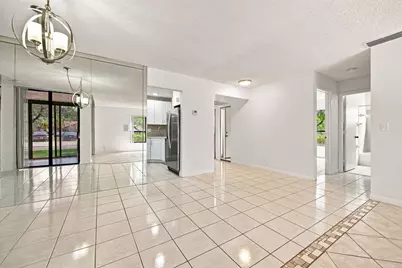 2662 Carambola Circle N, Coconut Creek, FL 33066 - Photo 9