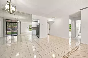 2662 Carambola Cir N, Coconut Creek, FL 33066 - Photo 9