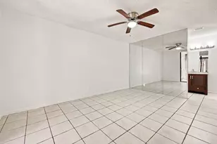 2662 Carambola Cir N, Coconut Creek, FL 33066 - Photo 11