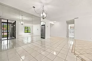2662 Carambola Cir N, Coconut Creek, FL 33066 - Photo 7