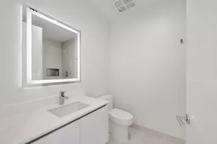 220 Lake Shore Dr, Lake Park, FL 33403 - Photo 17