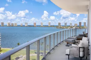 220 Lake Shore Dr, Lake Park, FL 33403 - Photo 23