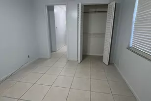 3211 SW 1st St, Deerfield Beach, FL 33442 - Photo 9