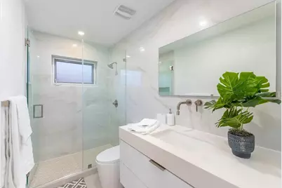6600 NE 21st Drive, Fort Lauderdale, FL 33308 - Photo 9