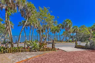8073 S Indian River Dr, Fort Pierce, FL 34982 - Photo 13
