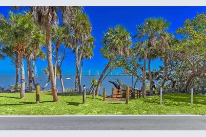 8073 S Indian River Drive, Fort Pierce, FL 34982 - Photo 17