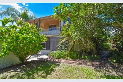 8073 S Indian River Drive, Fort Pierce, FL 34982 - Photo 9