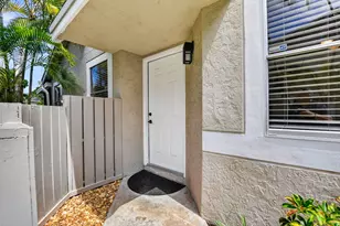 1971 Discovery Cir E, Deerfield Beach, FL 33442 - Photo 29