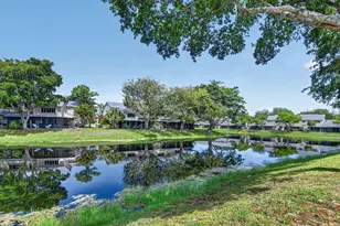 1971 Discovery Cir E, Deerfield Beach, FL 33442 - Photo 27