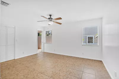 1971 Discovery Circle E, Deerfield Beach, FL 33442 - Photo 11