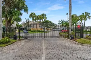1971 Discovery Cir E, Deerfield Beach, FL 33442 - Photo 37