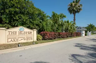 1828 Aynsley Way, Vero Beach, FL 32966 - Photo 3