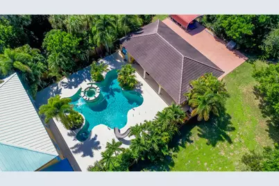 8053 S Indian River Drive, Fort Pierce, FL 34982 - Photo 13