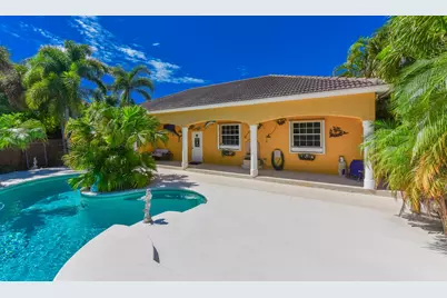 8053 S Indian River Drive, Fort Pierce, FL 34982 - Photo 11