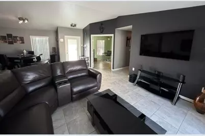 924 Cumberland Terrace, Davie, FL 33325 - Photo 11