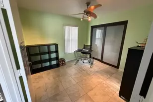 924 Cumberland Terrace, Davie, FL 33325 - Photo 23