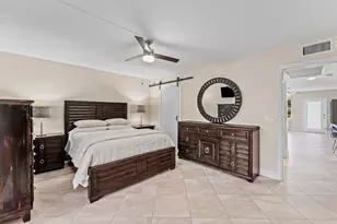 1015 Berkshire A, Deerfield Beach, FL 33442 - Photo 7