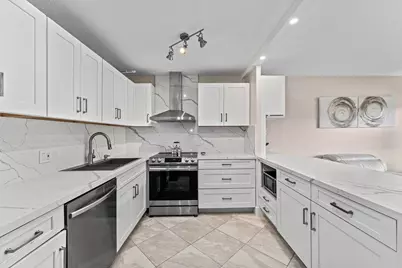 1015 Berkshire A, Deerfield Beach, FL 33442 - Photo 3