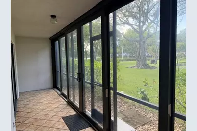 2209 S Cypress Bend Drive #104, Pompano Beach, FL 33069 - Photo 17