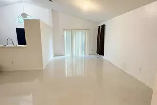 838 E Palm Run Dr, North Lauderdale, FL 33068 - Photo 5