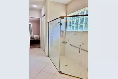 6937 Monmouth Road, West Palm Beach, FL 33413 - Photo 37