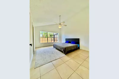 22449 Middletown Drive, Boca Raton, FL 33428 - Photo 11