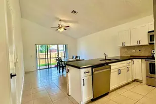 22449 Middletown Dr, Boca Raton, FL 33428 - Photo 7