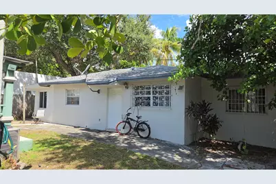 655 NE 80th Street, Miami, FL 33138 - Photo 3