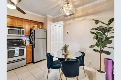 2190 SE 5th Street #4-A, Pompano Beach, FL 33062 - Photo 5