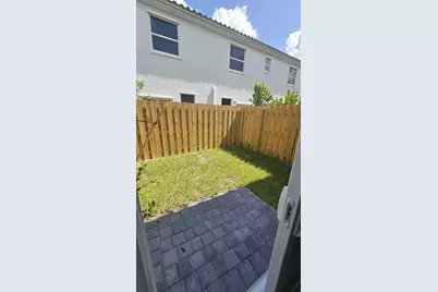 1124 SE 3rd Street, Florida City, FL 33034 - Photo 9