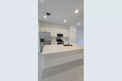 1124 SE 3rd Street, Florida City, FL 33034 - Photo 3