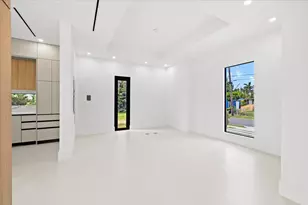 201 NW 14th Way, Dania Beach, FL 33004 - Photo 15