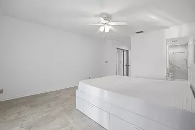 6070 Sunny Manor Court, Delray Beach, FL 33484 - Photo 19