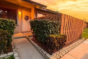 2690 N Nob Hill Rd, Sunrise, FL 33322 - Photo 1