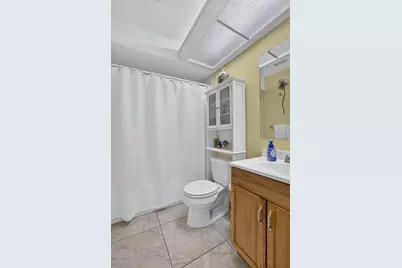 2690 N Nob Hill Road, Sunrise, FL 33322 - Photo 17