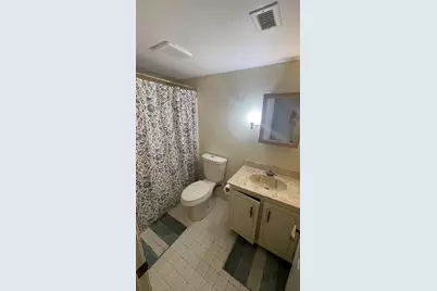 7911 Southgate Boulevard #B2, North Lauderdale, FL 33068 - Photo 11