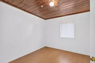 509 20th St, West Palm Beach, FL 33407 - Photo 13
