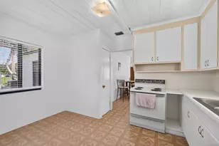 509 20th St, West Palm Beach, FL 33407 - Photo 11